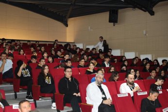 Muhteşem panel iz bıraktı