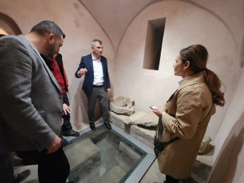 Gölcük’teki tarihi hamam gençlere hizmet edecek