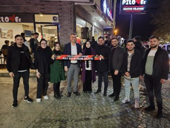 ‘İşlerin en güzeli, gönüllere girmek’