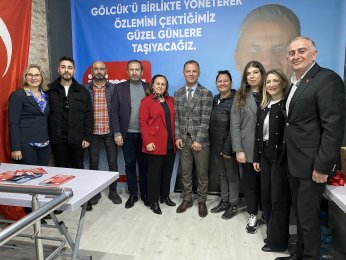 CHP Gölcük, seçim bürosunu açtı
