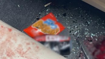 Otomobil tıra çarptı: 1 ölü, 2 yaralı