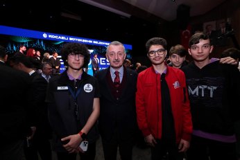 ‘Kocaeli teknoloji üssü bir kent olacak’