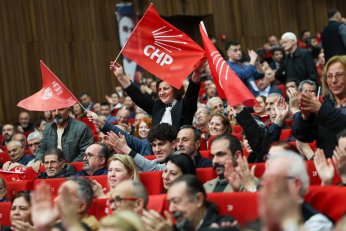 Özel, ‘Tüm renkleri kucaklayacağız’