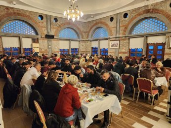 Sezer, berber ve kuaförlerle buluştu