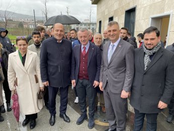 ‘Gençlerin istediği bir mekan açıldı’