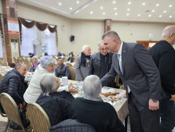 Sezer, şehit aileleri ile iftarda buluştu