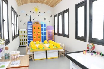 Büyükakın, Lokomotif Köy’de çocuklarla buluştu