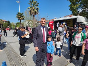 Çocuklar bayram coşkusunu Anıtpark’ta yaşadı