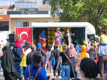 Çocuklar bayram coşkusunu Anıtpark’ta yaşadı