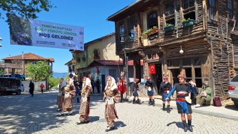 Doğa tutkunları yürüyüşte buluştu