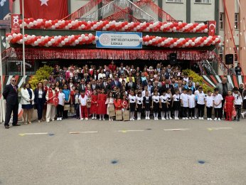 Gölcük’te 23 Nisan coşkusu