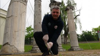 Tarihi eserler depreme karşı özenle korunuyor