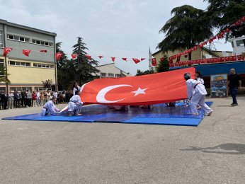 Gölcük’te 19 Mayıs coşkusu