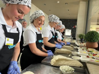 Hollandalı öğrenciler Türk mutfağını öğreniyor
