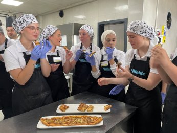 Hollandalı öğrenciler Türk mutfağını öğreniyor