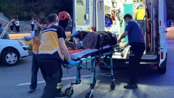 Otomobil ile taksi çarpıştı: 4 yaralı