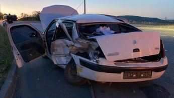 Otomobil ile taksi çarpıştı: 4 yaralı