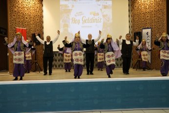 ‘Filistin meselesine  sağır olmayalım’