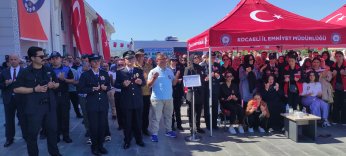 Şehit polis için Emniyet Müdürlüğü’nde tören