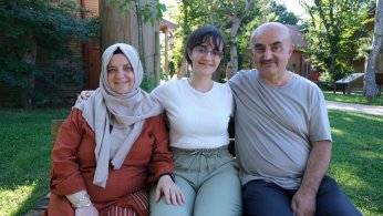 Büyükakın’dan başarılı öğrencilere tatil jesti