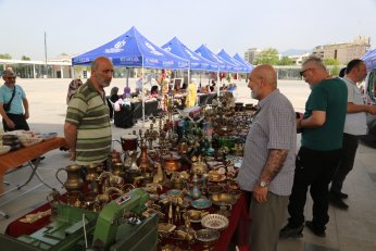 Kocaeli’de antika ve nostalji rüzgarı esti