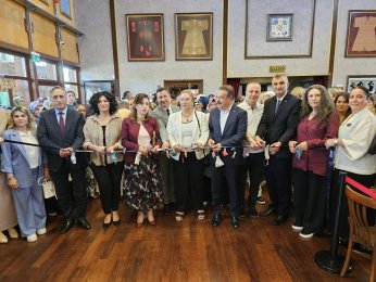 GÖLMEK sergisi Kervansaray’da açıldı