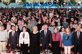 ‘Çelikten bir iradenin zaferinin gecesi’