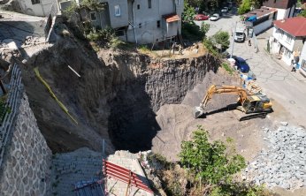 Değirmendere’de toprak kaymasına hızlı müdahale