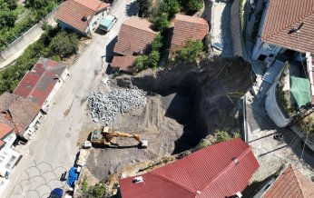 Değirmendere’de toprak kaymasına hızlı müdahale