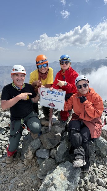 Kocaelili dağcılardan dikkat çeken başarı