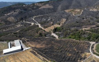 Yangından zarar gören alanlar havadan görüntülendi
