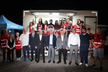 Deprem şehitleri dualarla anıldı