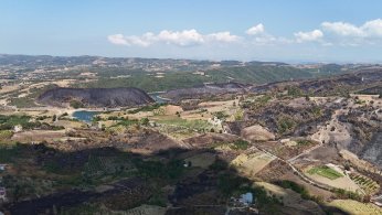 Yangın sonrası yürek burkan manzara
