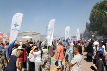 Festivalde 8 bin balık-ekmek ikramı