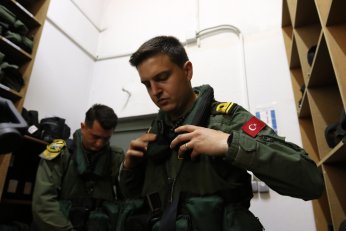 Mavi vatanın uçan gözü