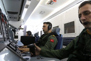 Mavi vatanın uçan gözü