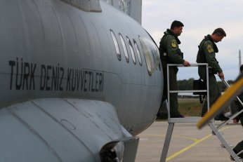 Mavi vatanın uçan gözü