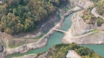 Yuvacık Barajı’nda eski köprü göründü