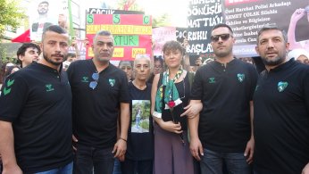 Aileler, kaybettikleri evlatları için yürüdü   