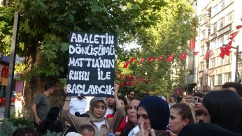 Aileler, kaybettikleri evlatları için yürüdü   