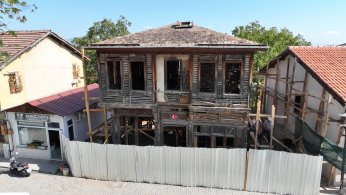 Tarihi Saraylı evi  restore ediliyor