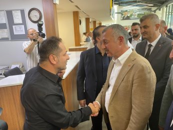 Büyükakın’dan terminal tanıtımında müjde;  ‘Gölcük’e metro gelecek’