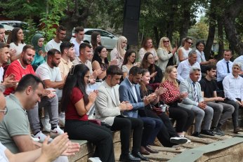 Büyükakın, soydaş  gençlerle buluştu