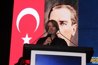 AK Parti’de coşkulu danışma