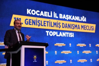 AK Parti’de coşkulu danışma