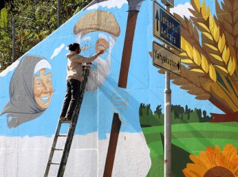 Trafo ve alt geçitler sanatla renkleniyor