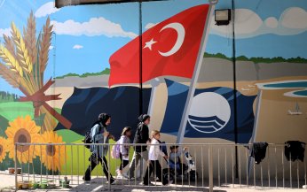 Trafo ve alt geçitler sanatla renkleniyor