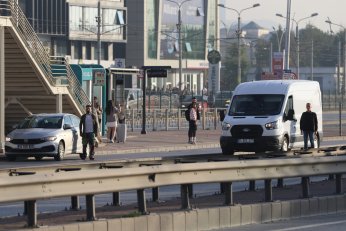 Ata’ya saygı için hayat durdu