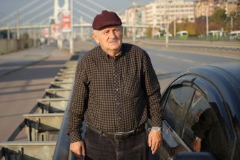 Ata’ya saygı için hayat durdu