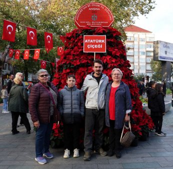 10 Kasım’a özel 1087 Atatürk çiçeği